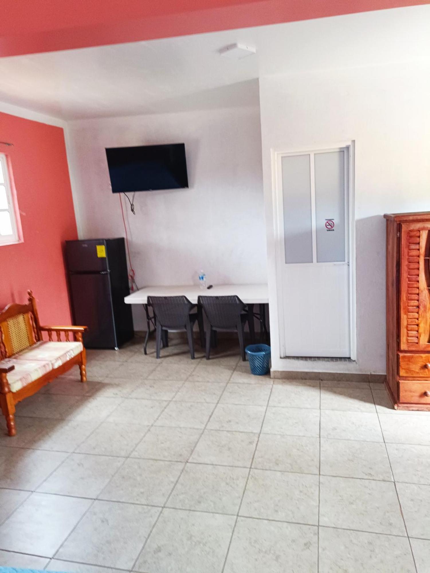 Casa Alebrijes Hotell San Agustin de las Juntas Eksteriør bilde